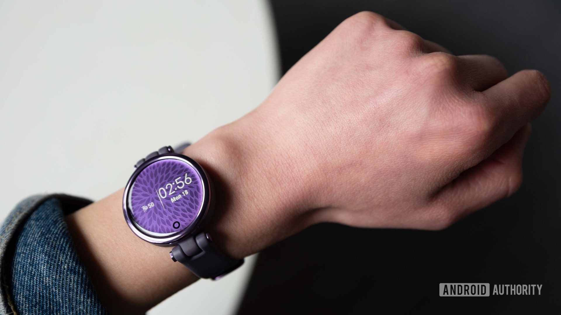 garmin-lily-review-one-of-the-best-smartwatches-designed-for-women