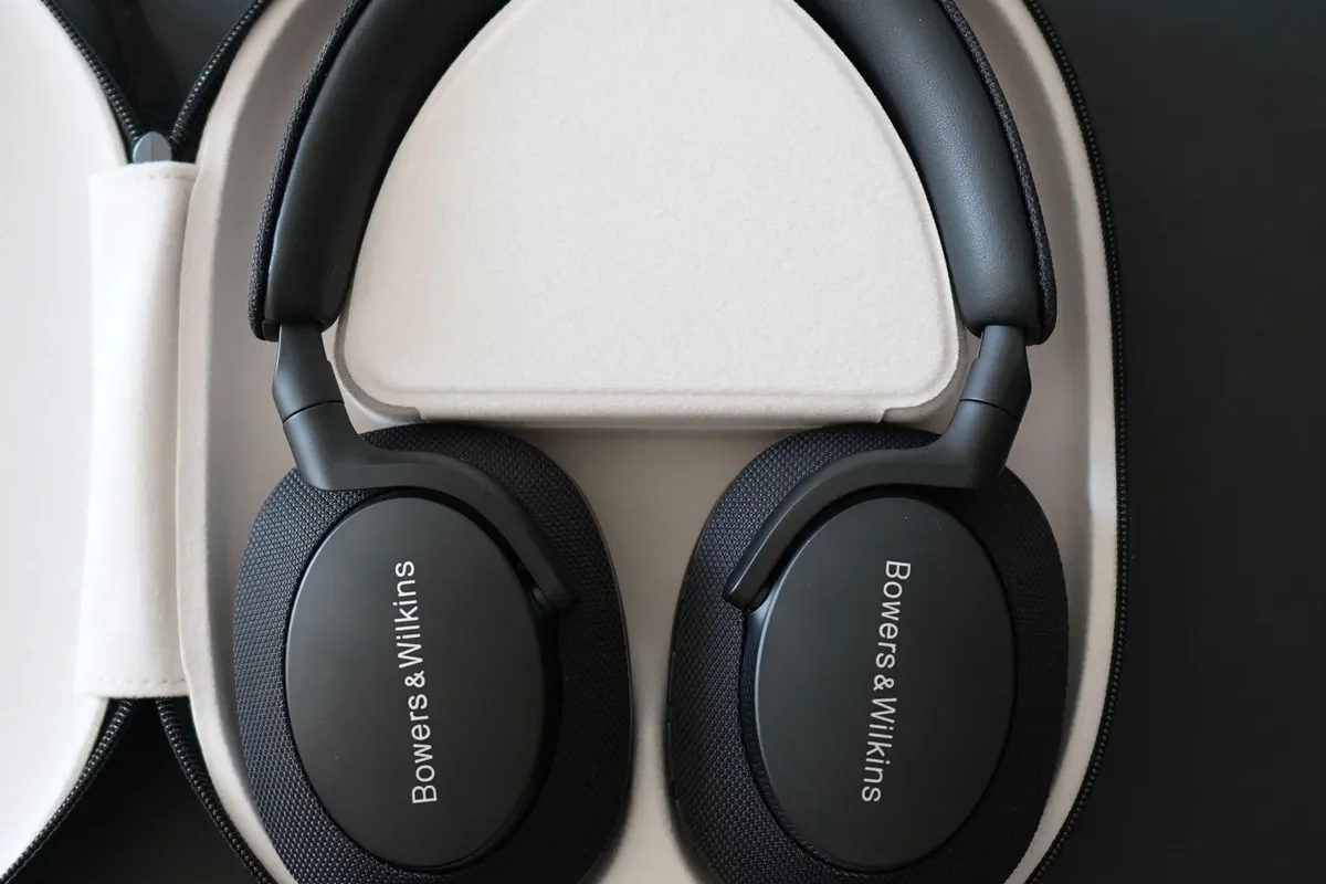 Bowers & Wilkins Px7 S2 Review - The Tech Edvocate