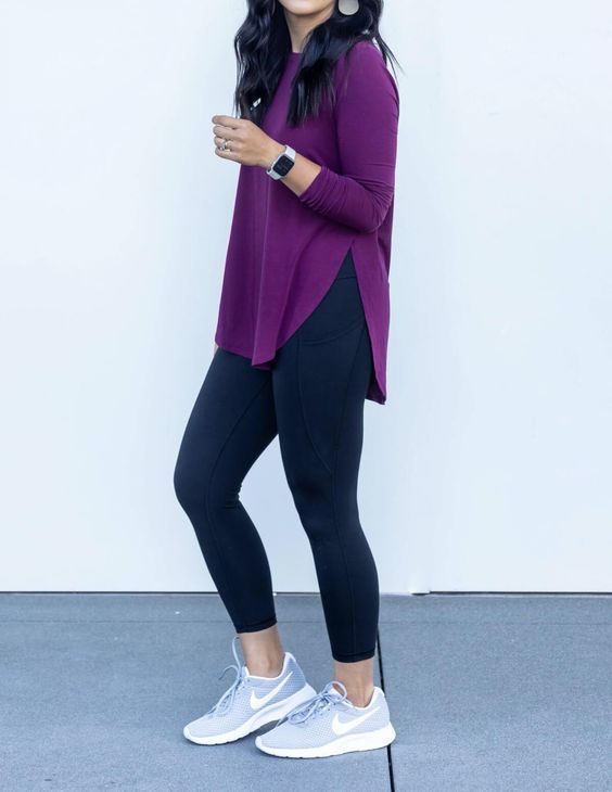 9 Perfect Ideas on What to Wear With Leggings (+ Photos) - Paisley & Sparrow