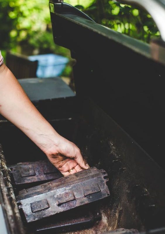 How to Clean and Maintain Your Gas Grill