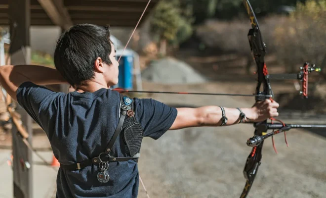 4 Ways to Hold a Bow - The Tech Edvocate